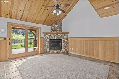 23411 SE Borges Rd, Damascus, OR 97089 - Photo 14