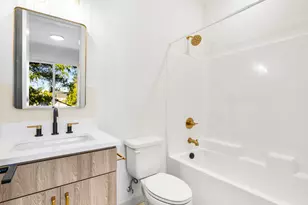 7452 SE Tolman St, Portland, OR 97213 - Photo 10