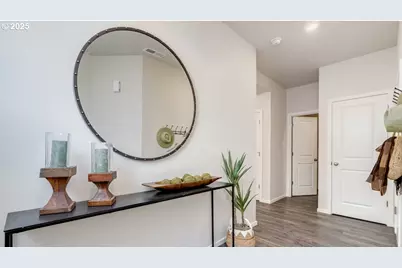 2915 U St, Springfield, OR 97477 - Photo 2