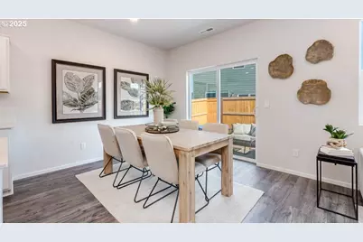 2915 U St, Springfield, OR 97477 - Photo 8