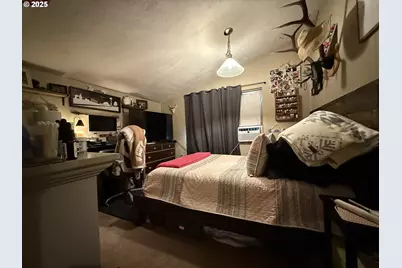 77220 Bar B L Ranch Rd, Westfir, OR 97492 - Photo 14