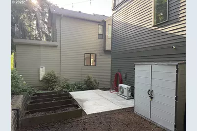 3971 Village Center Dr SE, Salem, OR 97302 - Photo 4