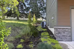 3971 Village Center Dr SE, Salem, OR 97302 - Photo 4