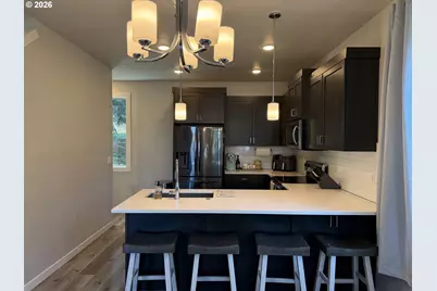 3971 Village Center Dr SE, Salem, OR 97302 - Photo 8
