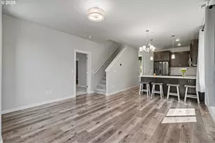 3971 Village Center Dr SE, Salem, OR 97302 - Photo 16