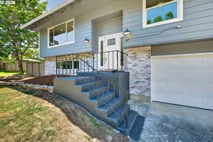 5685 SW 207th Ave, Beaverton, OR 97078 - Photo 4