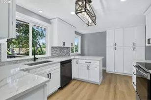 5685 SW 207th Ave, Beaverton, OR 97078 - Photo 10