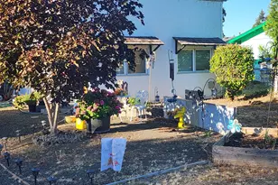 867 NE Johnson St, Myrtle Creek, OR 97457 - Photo 4