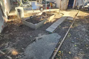 867 NE Johnson St, Myrtle Creek, OR 97457 - Photo 10