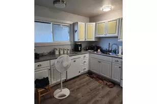 867 NE Johnson St, Myrtle Creek, OR 97457 - Photo 18