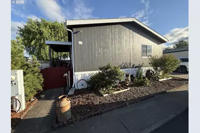 134 NW Anne Ave, Winston, OR 97496 - Photo 6