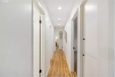 15947 Twin Fir Rd, Lake Oswego, OR 97035 - Photo 18