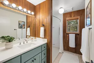 15947 Twin Fir Rd, Lake Oswego, OR 97035 - Photo 24