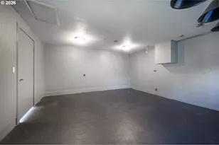 672 51st St, Springfield, OR 97478 - Photo 26