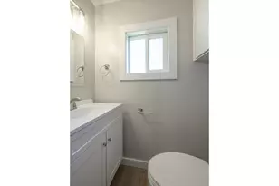 672 51st St, Springfield, OR 97478 - Photo 12