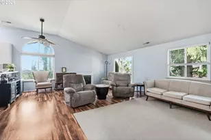 8500 NE 16th Ln, Vancouver, WA 98664 - Photo 4