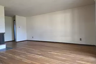 2115 NE 144th Ave, Portland, OR 97230 - Photo 2