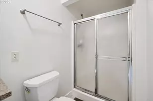 965 SW Tropicana Ave, Beaverton, OR 97005 - Photo 18