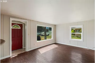 3270 Pine St, Longview, WA 98632 - Photo 6