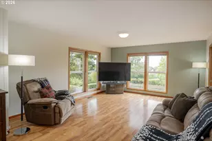 8516 SW 61st Ave, Portland, OR 97219 - Photo 18