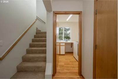 8516 SW 61st Ave, Portland, OR 97219 - Photo 36