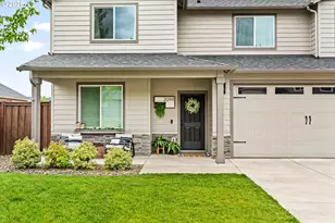 2098 S 60th St, Springfield, OR 97478 - Photo 2