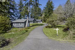 85675 Glenada Rd, Florence, OR 97439 - Photo 44