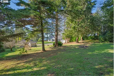 85675 Glenada Rd, Florence, OR 97439 - Photo 38