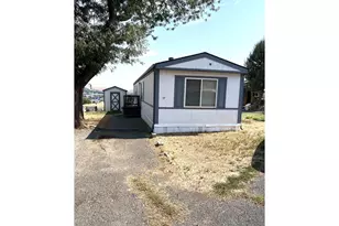 2801 SW Houtama Rd, Pendleton, OR 97801 - Photo 1