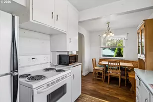 663 Van Buren St, Eugene, OR 97402 - Photo 8