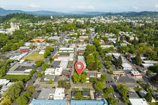 663 Van Buren St, Eugene, OR 97402 - Photo 42