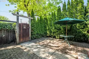 663 Van Buren St, Eugene, OR 97402 - Photo 36