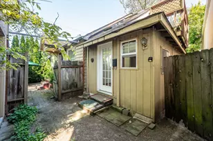 663 Van Buren St, Eugene, OR 97402 - Photo 14