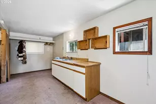 663 Van Buren St, Eugene, OR 97402 - Photo 26