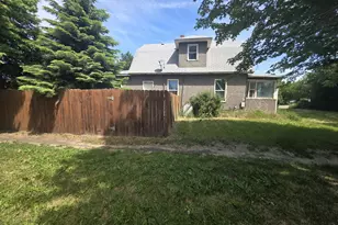 2502 N 2nd St, La Grande, OR 97850 - Photo 2
