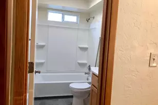 3215 Pheasant Blvd, Springfield, OR 97477 - Photo 8