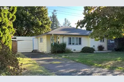 3215 Pheasant Blvd, Springfield, OR 97477 - Photo 1