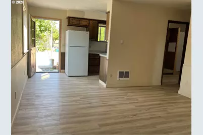 903 Pucker Huddle, White Salmon, WA 98672 - Photo 2