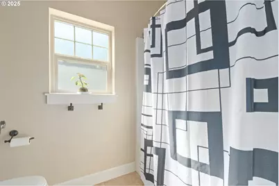 2610 Crowther Dr, Eugene, OR 97404 - Photo 30