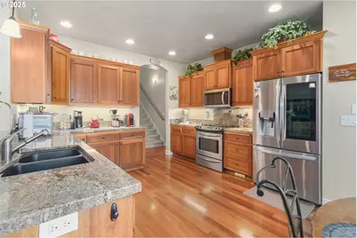 2610 Crowther Dr, Eugene, OR 97404 - Photo 8