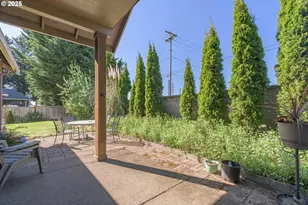 2610 Crowther Dr, Eugene, OR 97404 - Photo 40