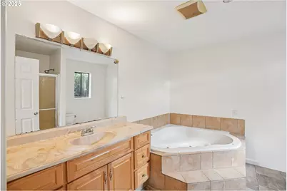 4907 SE 113th Ave, Portland, OR 97266 - Photo 20
