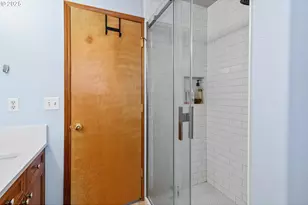 3724 NE Grand Ave, Portland, OR 97212 - Photo 26