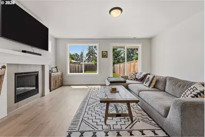 2414 SE Maybrook Ln, Milwaukie, OR 97222 - Photo 4