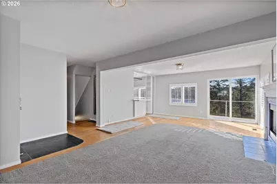 860 SW 10th St, Lincoln City, OR 97367 - Photo 12