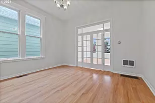 3527 SE Belmont St, Portland, OR 97214 - Photo 10