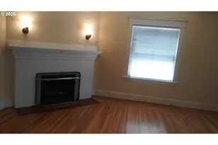 1926 NE 11th Ave, Portland, OR 97212 - Photo 2