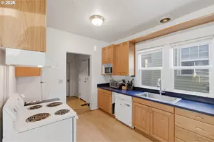 428 NW 12th St, Corvallis, OR 97330 - Photo 12