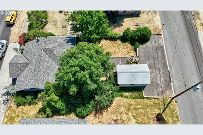 318 E 13th St, The Dalles, OR 97058 - Photo 28