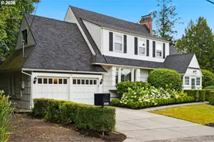 1035 SW Westwood Dr, Portland, OR 97239 - Photo 2